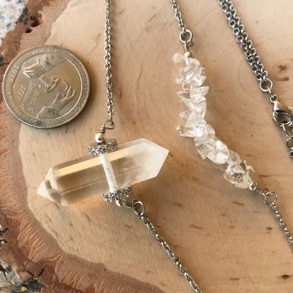 Crystal quartz necklace . Genuine double point crystal & quartz chips boho chic - Picture 6 of 7